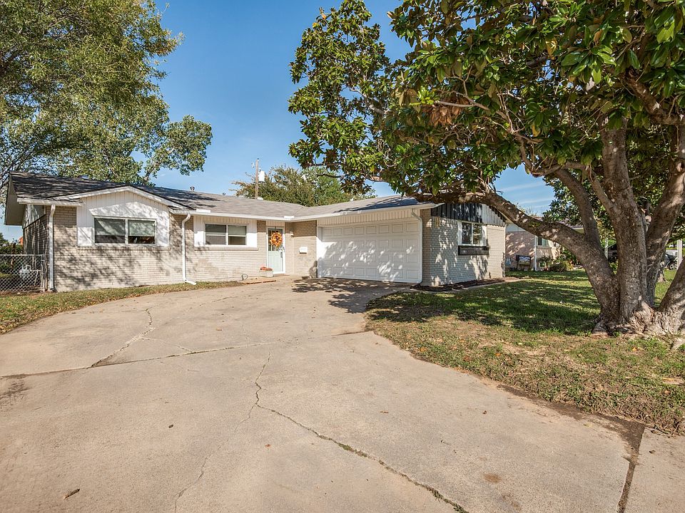 2513-dewitt-st-irving-tx-High-Res-1.jpg