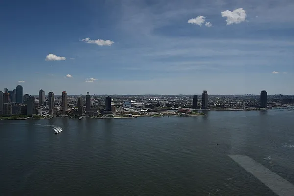 Rented by Luxury Habitat | media 3