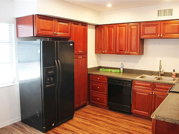 5th image of 825 N Primrose Dr APT 201