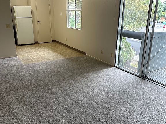 2nd image of 834 Carlita Cir #D