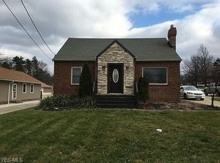 7185 Broadview Rd, Seven Hills, OH 44131