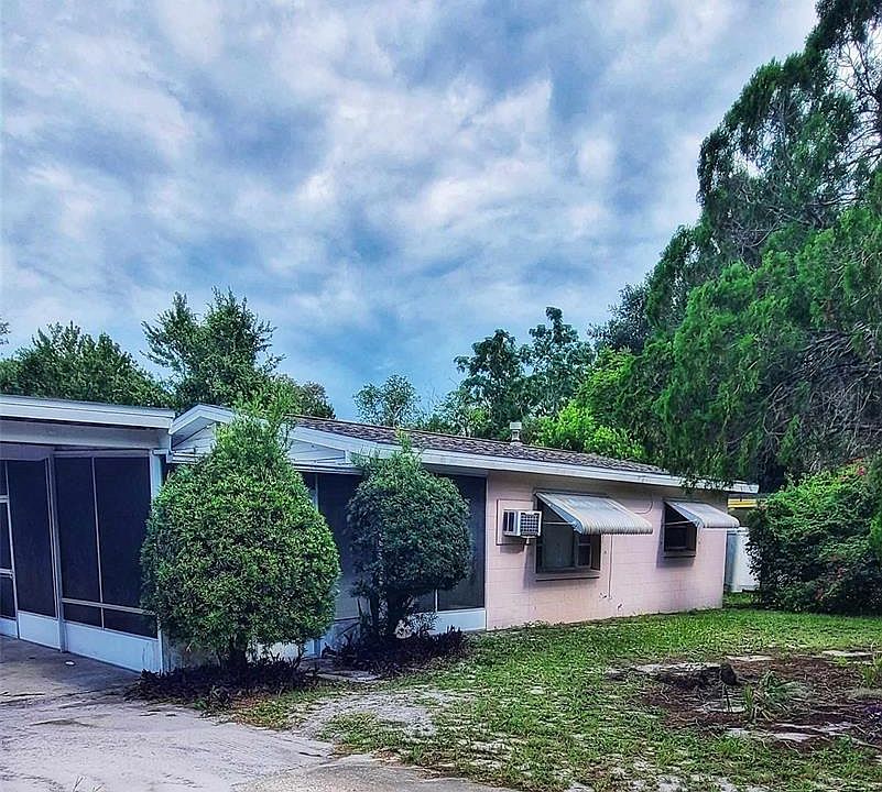 1st image of 1114 Golden Isle Dr