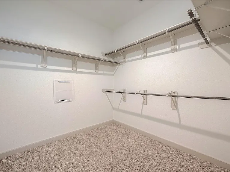 29326 Red Rocks Park Dr — Photo 35