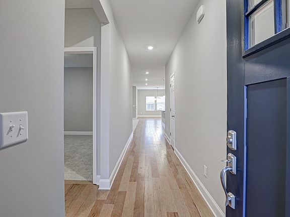2nd image of 201 Hampshire Way Lot 186