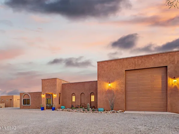 6609 N Amahl Dr, Tucson, AZ 85704