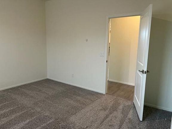 4th image of 10717 Harrigan St