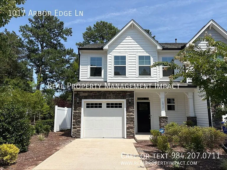 1017 Arbor Edge Ln — Photo 2