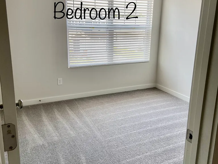 1057 Ewell Farm Cir — Photo 15