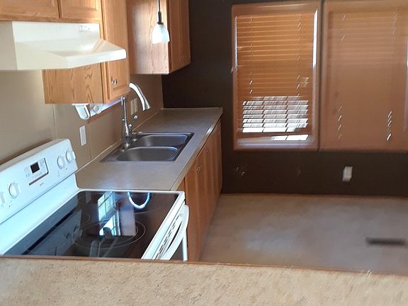 5th image of 106 E Jefferson St Lot 52