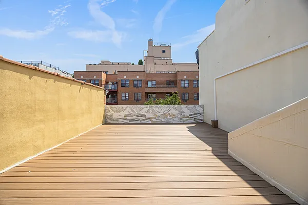 Rented by John W. Chang, LREB | media 8