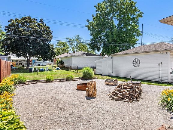 3rd image of 29373 Red Cedar Dr
