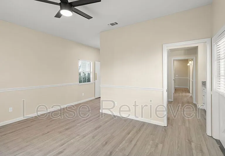 825 Heritage Pl — Photo 24