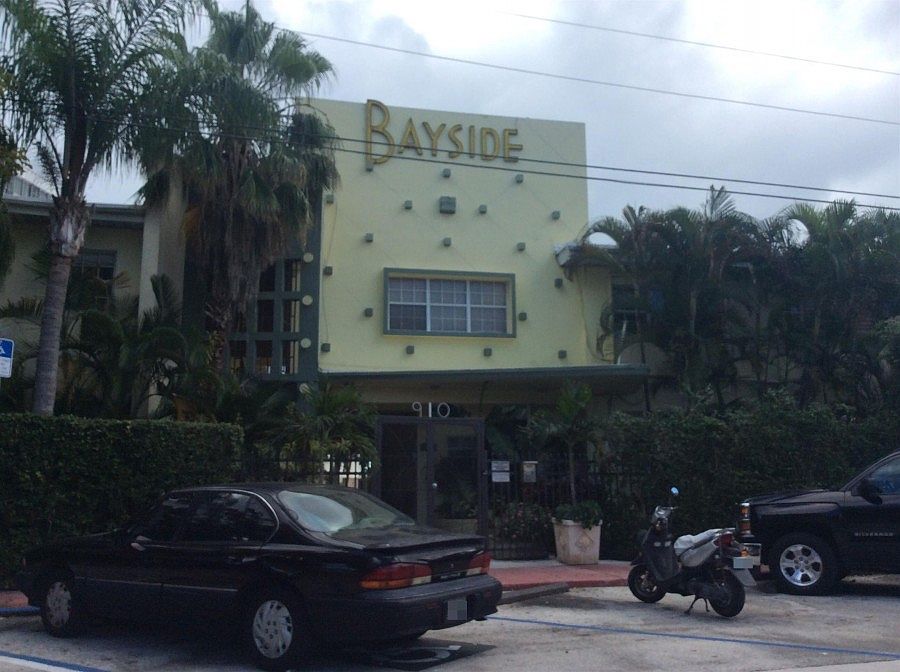 1st image of 910 Bay Dr APT 27