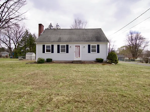 21 Carmel Ln, Feeding Hills, MA 01030