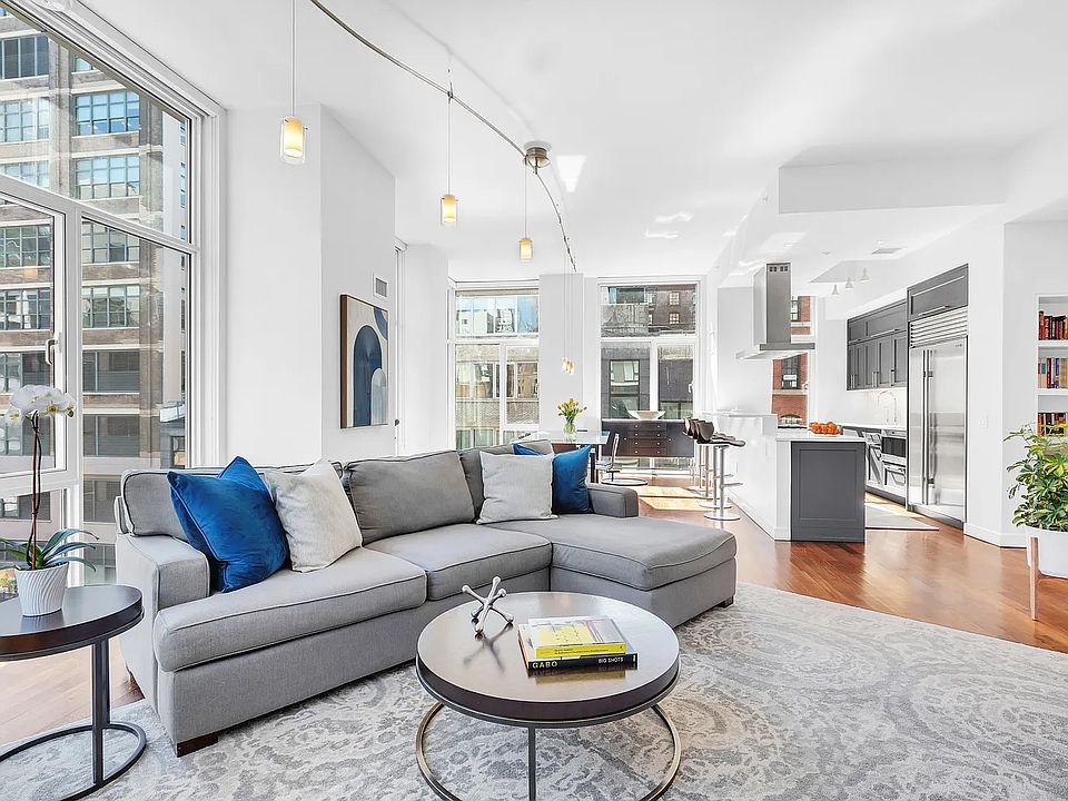 1st image of 475 Greenwich St #4CD