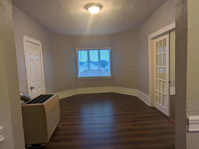 137 McGowan St — Photo 7