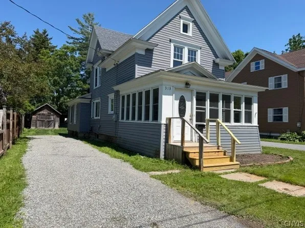 313 Merrick St, Clayton, NY 13624
