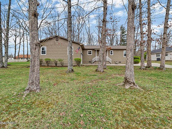 3rd image of 115 Eagle Ln