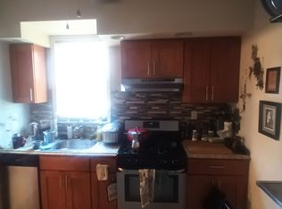 819 N 24th St #3, Philadelphia, PA 19130
