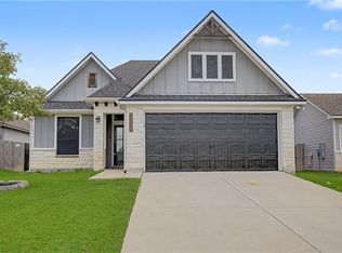 2134 Markley Dr, Bryan, TX 77807