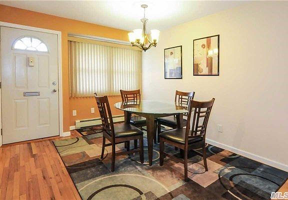 4th image of 2802 Wilshire Ln