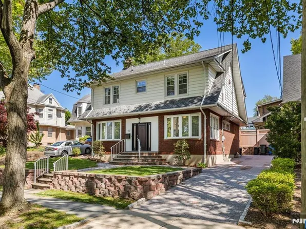 65 Lincoln Ave, Rutherford, NJ 07070