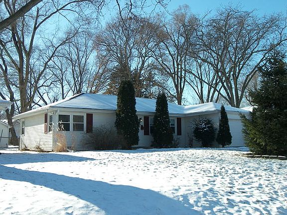 2nd image of 259 Normandy Ln