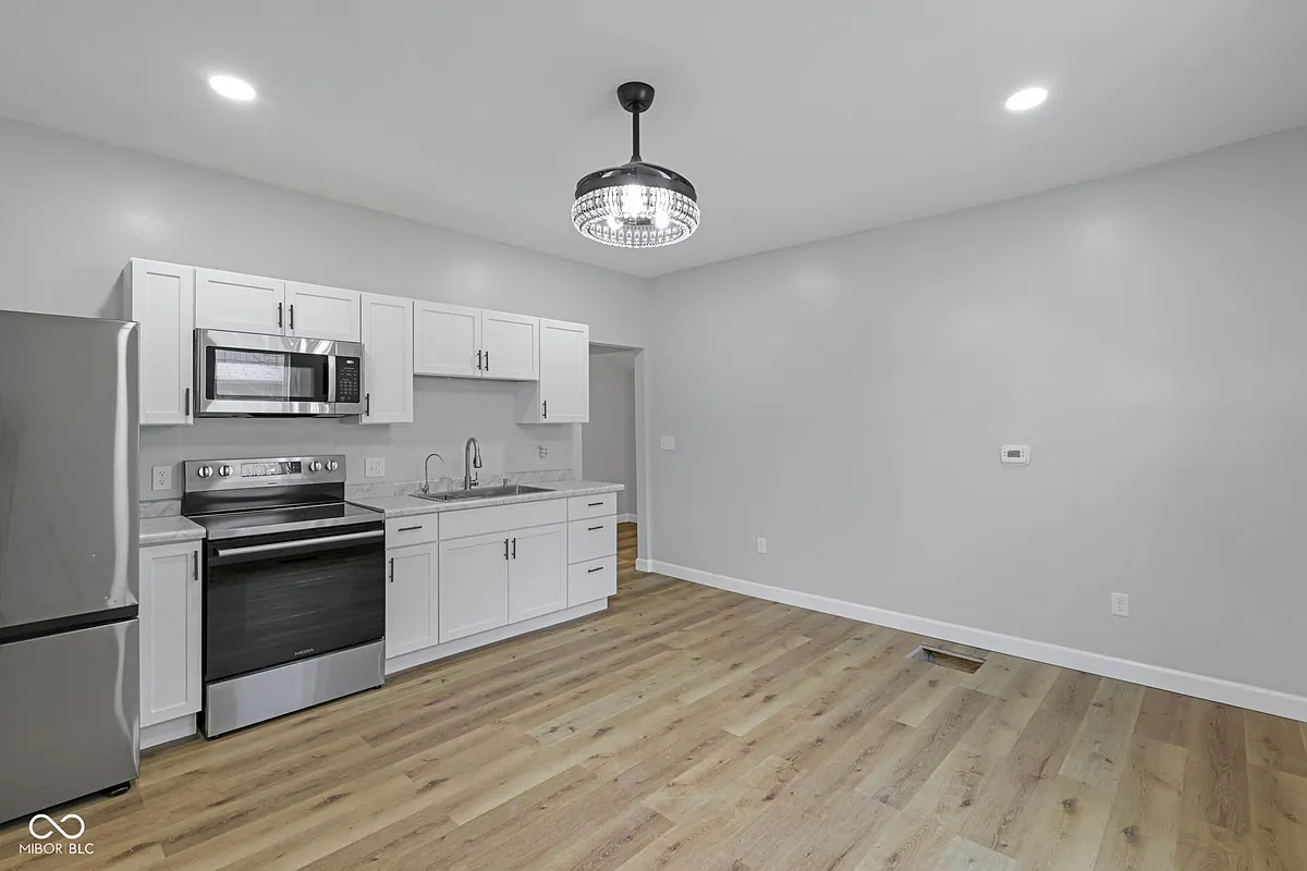 Building Photo - 2209 Noble St #1