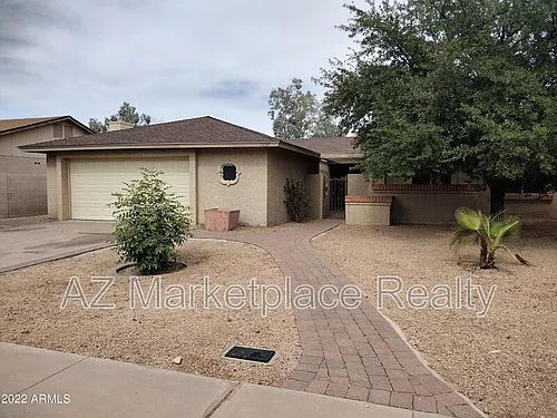 7707 S Kenwood Ln Photo 1