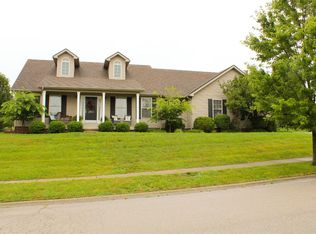 284 Rose Dr, Winchester, KY 40391