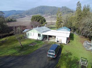 220 Newcomb Ln, Riddle, OR 97469