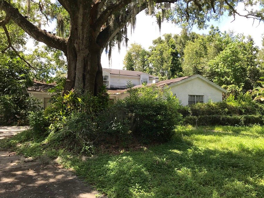 1st image of 10114 Woodsong Way