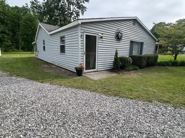 38491 Westvale St, Romulus, MI 48174