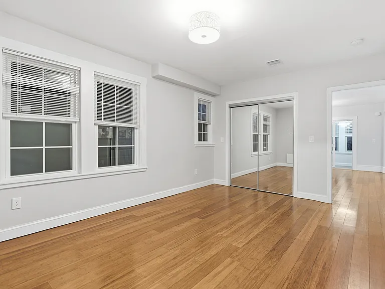 318 Concord Ave #318 — Photo 15