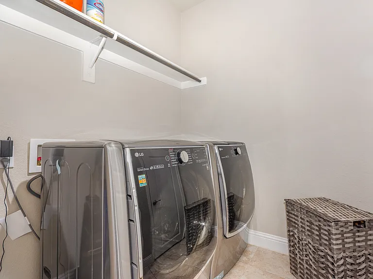 7709 Rota Dr — Photo 18