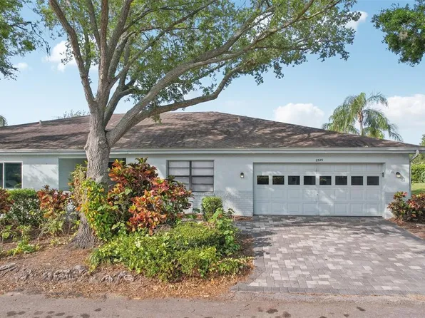 2529 Lancaster Dr, Sun City Center, FL 33573