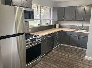 346 W Anderson St, Crown Point, IN 46307