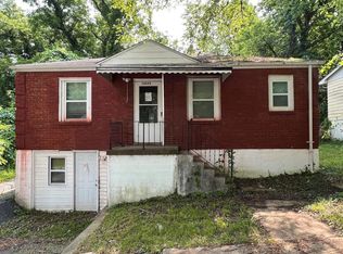 10044 Green Valley Dr, Saint Louis, MO