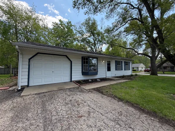 514 Bonnymeade Dr, Champaign, IL 61821