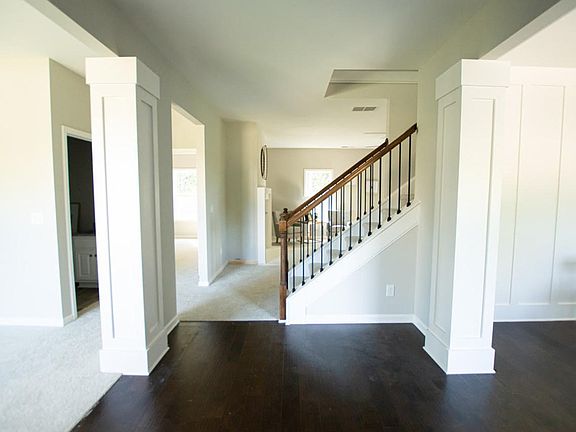 4th image of 107 River Birch Dr