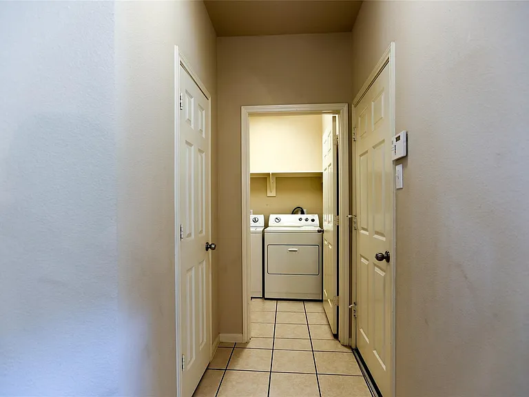 5102 Heatherdawn Ct — Photo 31
