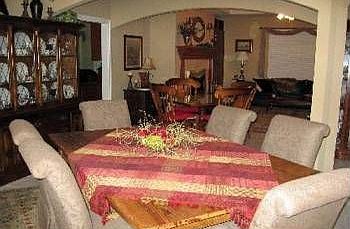 4th image of 112 Harmon Way N
