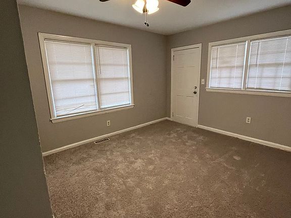 2nd image of 306 Martha St