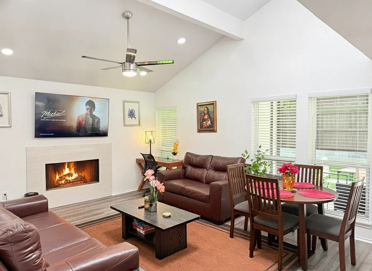 3 bed, 1500 sqft, $4,200 — Photo 1