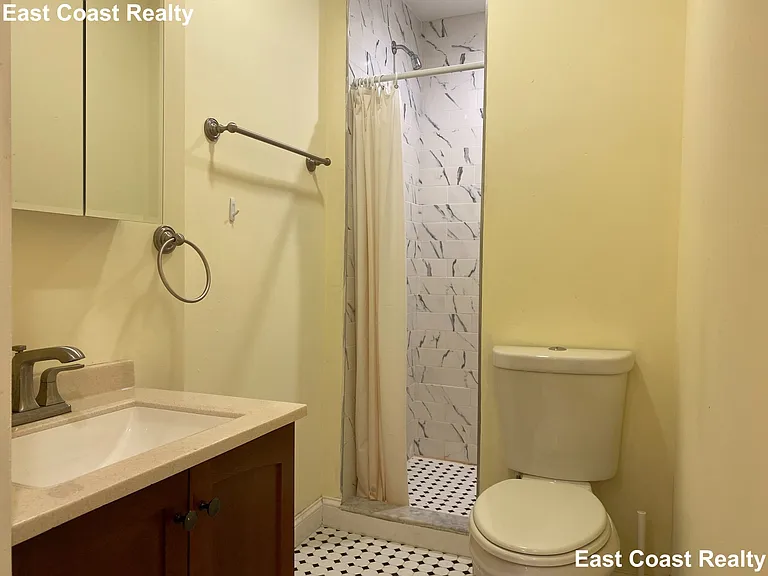 24 Phillips St #12 — Photo 10