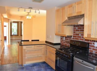 613 Acker Pl NE, Washington, DC 20002