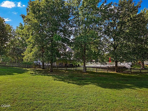 3rd image of 2308 Lockewood Drive