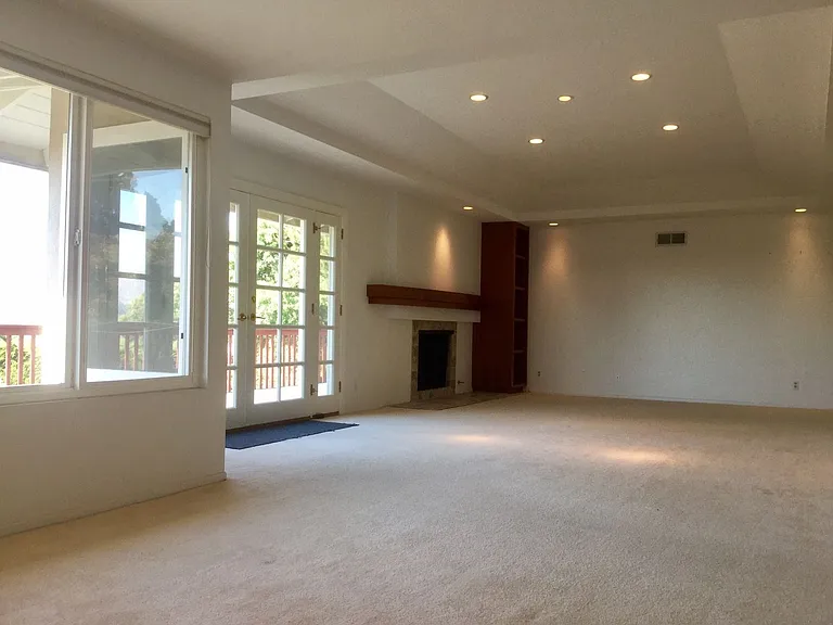 1021 Trueno Ave — Photo 24