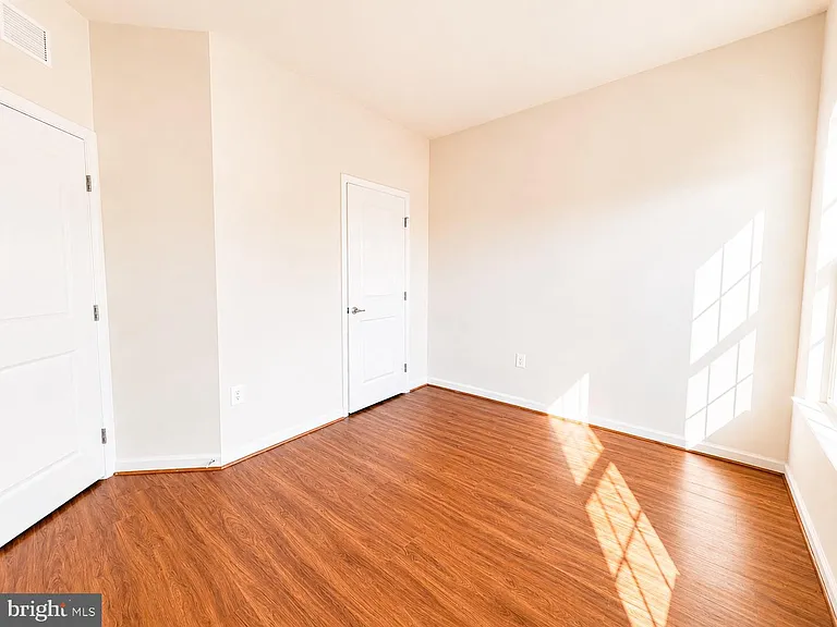 22605 Winding Woods Way — Photo 28