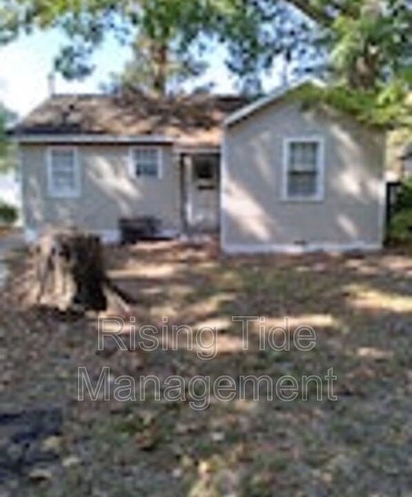 2nd image of 7237 Queenstown Ave